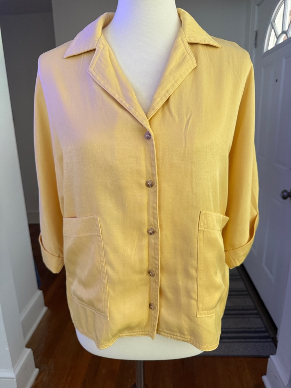 Lulus Yellow Top Size Small - Picture 3 of 5